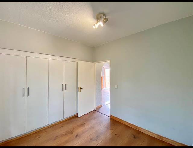 2 BEDROOM APARTMENT FOR SALE IN LONEHILL